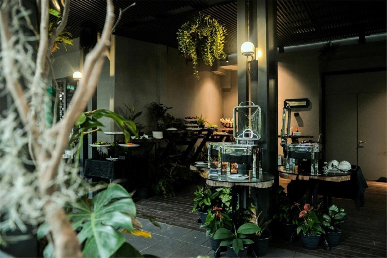 1969 Business Suites @ Ipoh Garden Екстер'єр фото