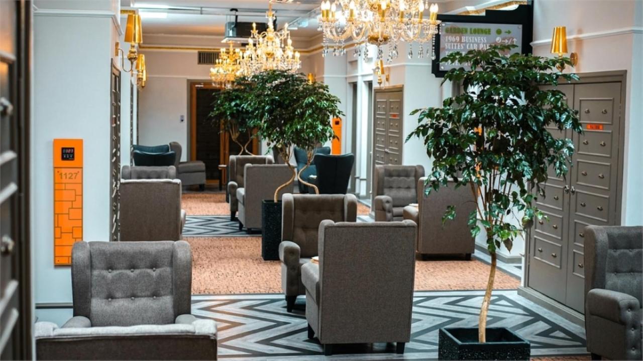 1969 Business Suites @ Ipoh Garden Екстер'єр фото